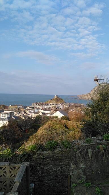 Appartamento The Tempest, Sea Views, Coastal & Rural Walks. Ilfracombe Esterno foto